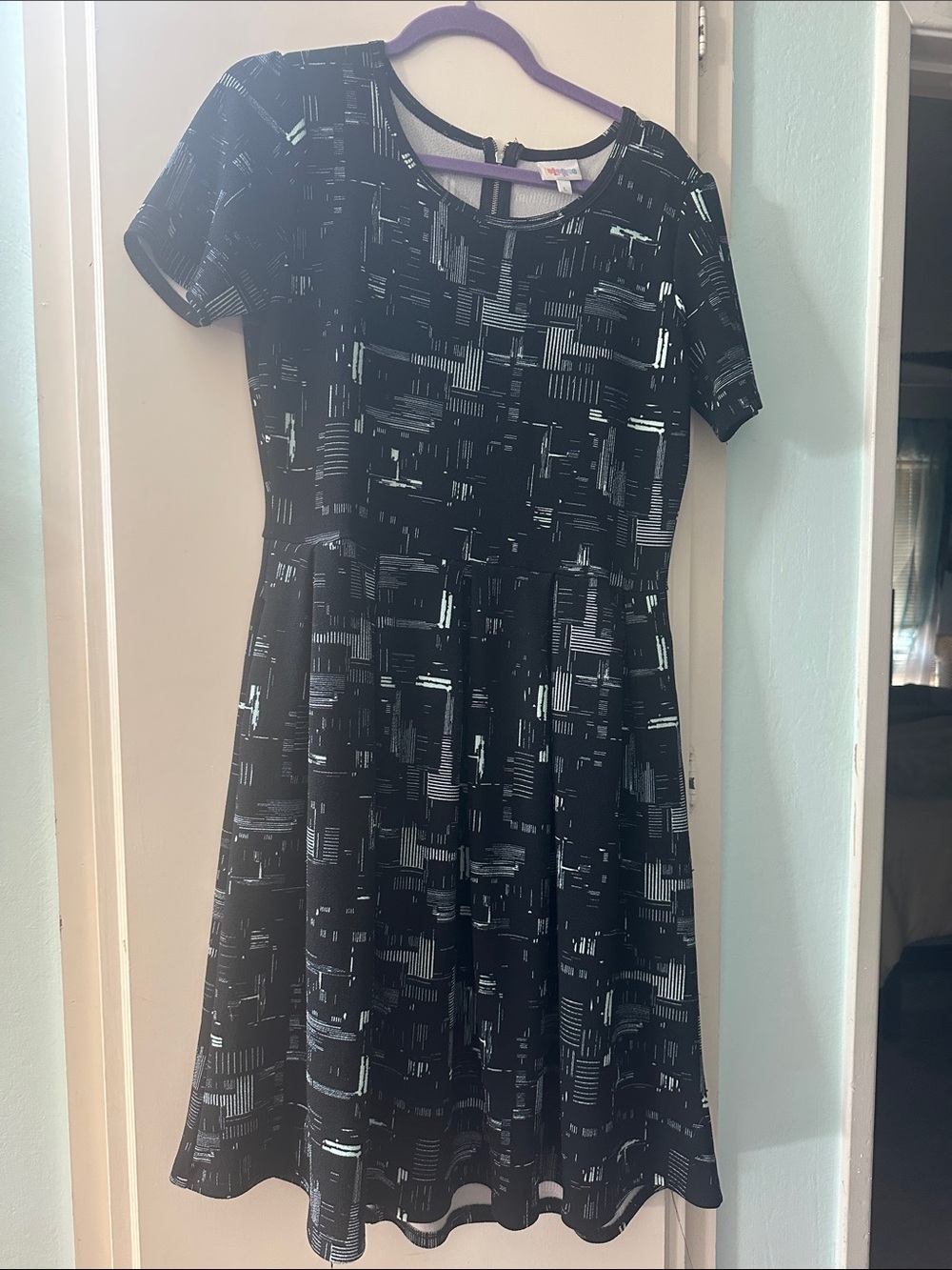 LuLaRoe Black Abstract Print Midi Dress